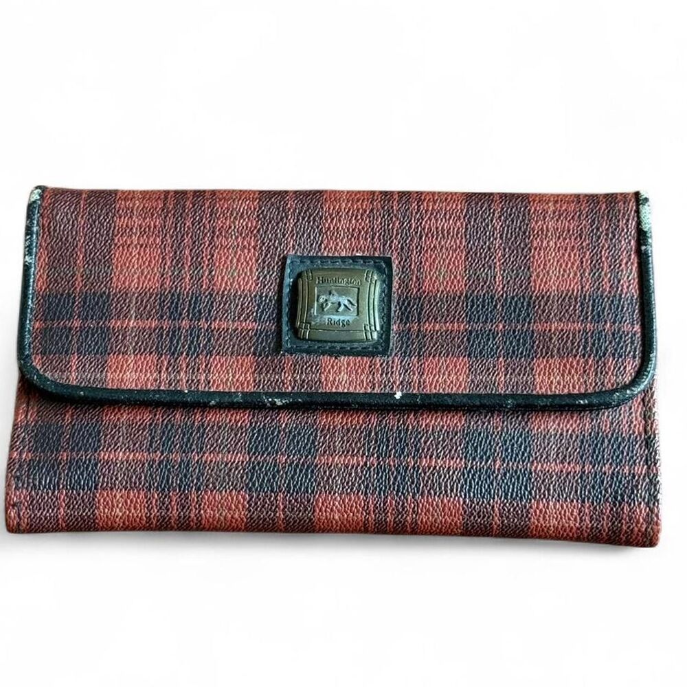 Vintage 80’s Plaid faux leather wallet